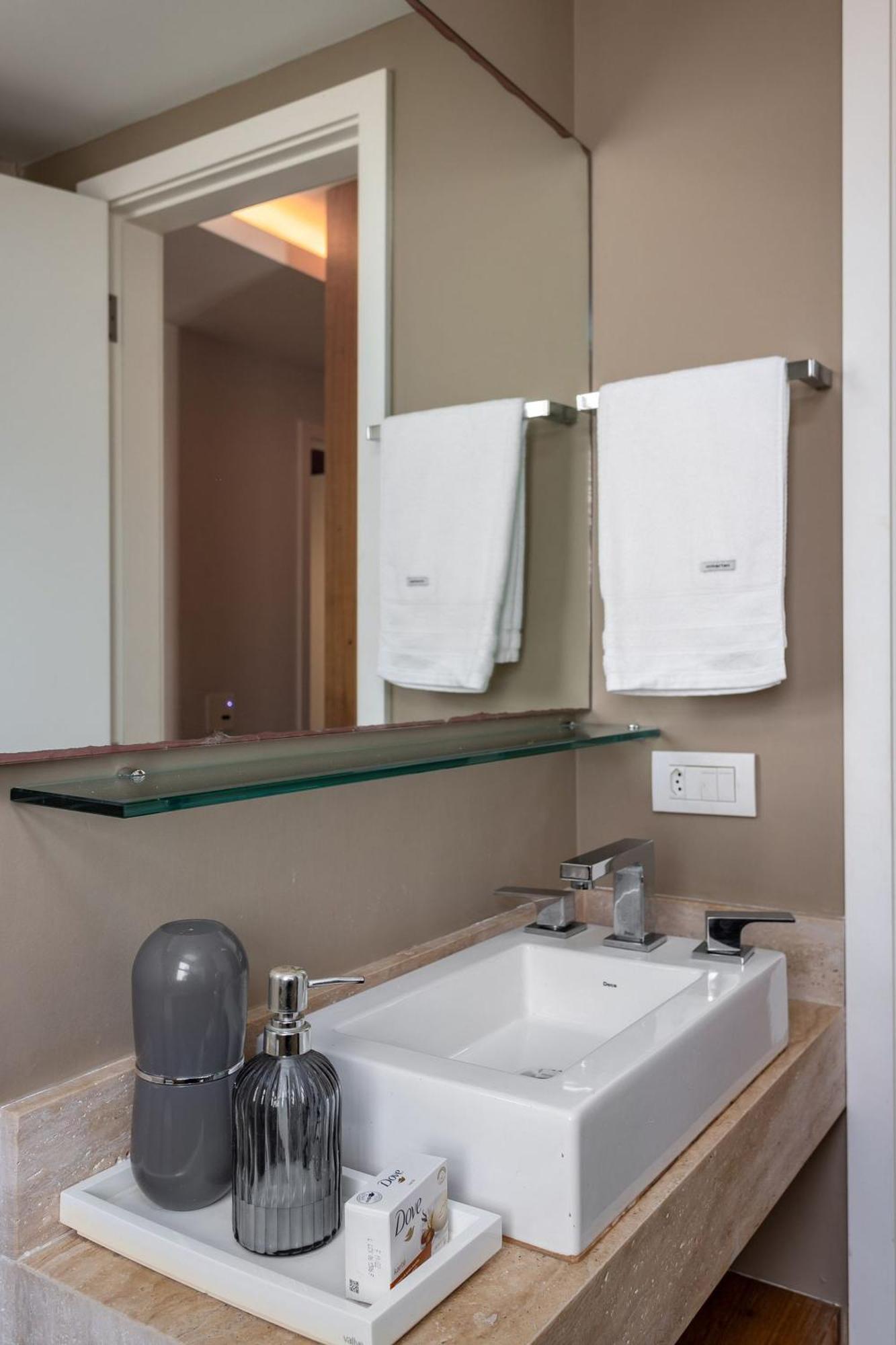 Apartamento Moderno em Prédio à Beira-mar na Praia de Ipanema Rio de Janeiro Extérieur photo